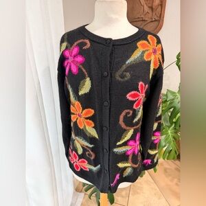 ESMERALDA 100% Baby Alpaca Embroidered Floral Cardigan Sweater Black Boho Medium